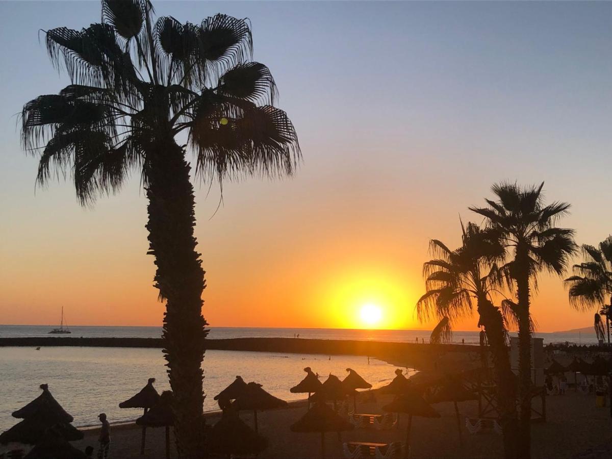 Sunset Over The Sea Плая де лас Америкас Екстериор снимка